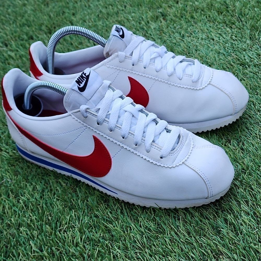 NIKE CLASSIC CORTEZ - Womens Sneakers - SIZE 9.5